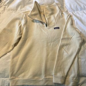Patagonia cream coloured wool sweatshirt XL